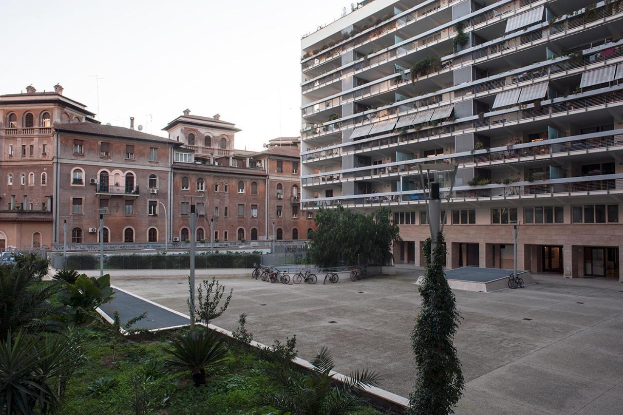 Penthouse 41 In Trastevere With Big Terrace Roma Exterior foto