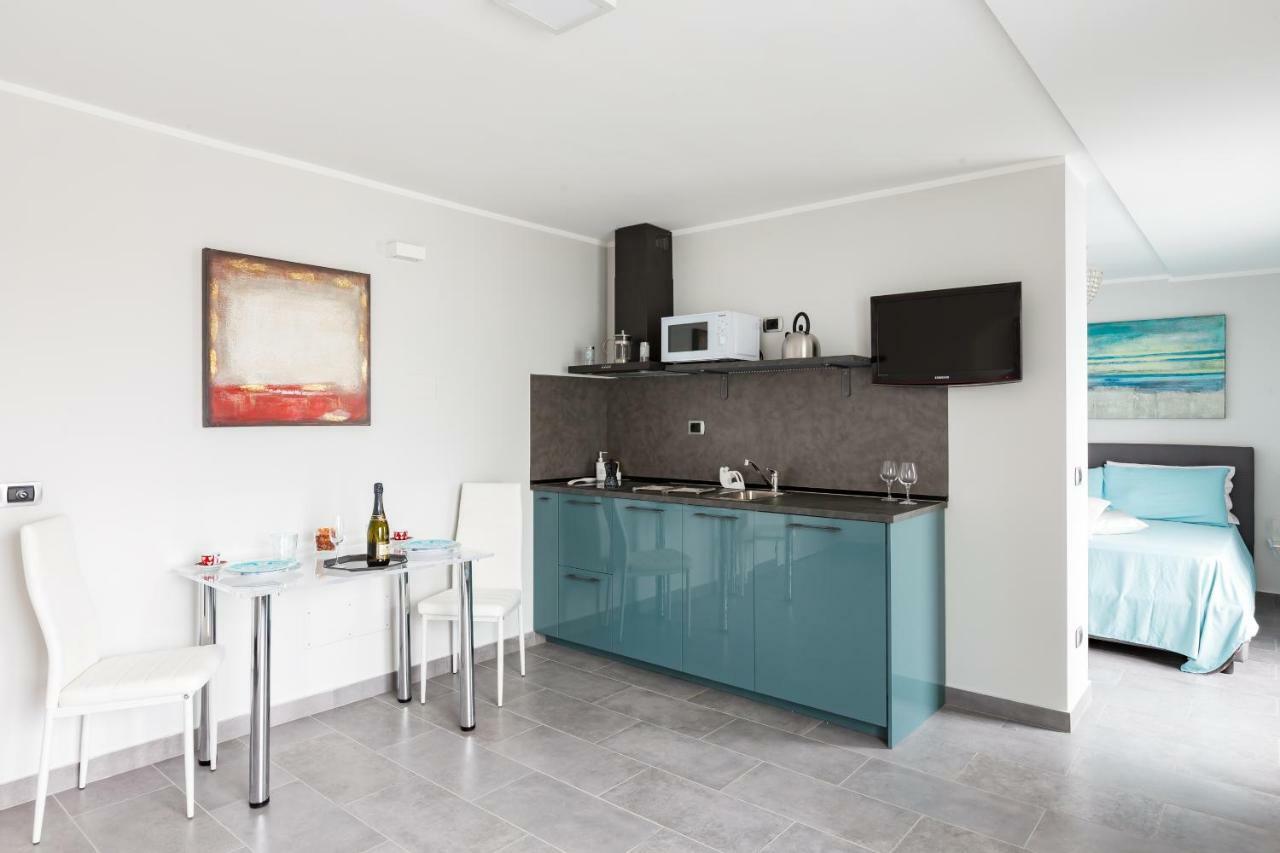Penthouse 41 In Trastevere With Big Terrace Roma Exterior foto
